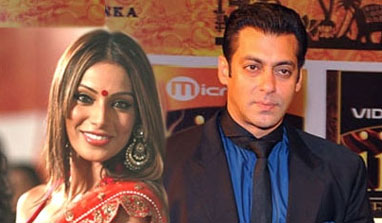 Salman Khan spotted on a dinner date with Bipasha Basu!